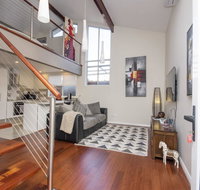 Luxury Executive Apartment - Accommodation Main Beach