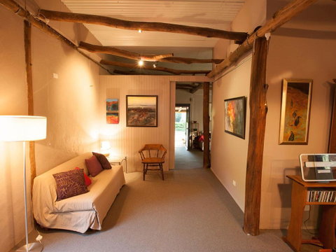 Lyrebird Studio Hideaway In The Watagans - Be At One With Nature - Accommodation Main Beach 3