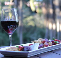 Maleny Hotel - Accommodation Main Beach