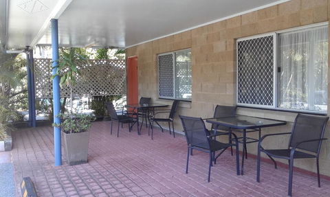 Mango Tree Motel - Accommodation Main Beach 1