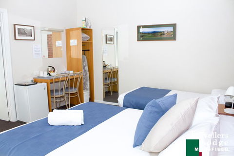 Mansfield Travellers Lodge - Accommodation Main Beach 2