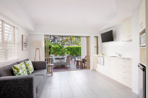 Mantra French Quarter Noosa - Accommodation Main Beach 1