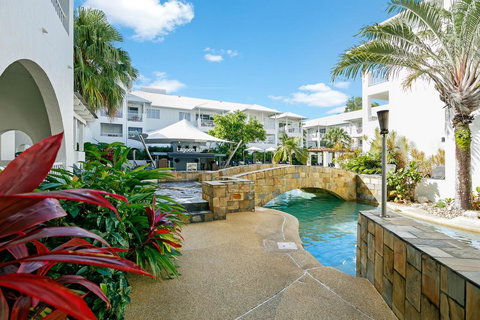 Mantra PortSea - Accommodation Main Beach 0