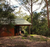 Marima Cottages - Accommodation Main Beach
