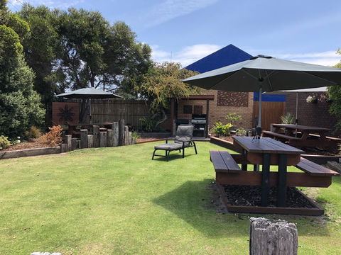 Mariner Motel - Accommodation Main Beach 0