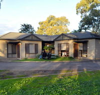 Marion Holiday Park - Accommodation Main Beach