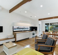 Market Street 13 The Beach House - Accommodation Main Beach