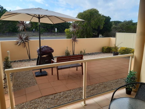 Maxs Beachside Villa - Accommodation Main Beach 1