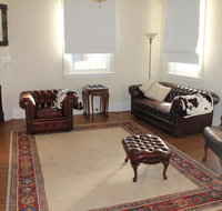 Mentor Chambers Apartment Bed  Breakfast - Accommodation Main Beach