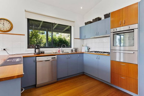 MERMAIDS ON MARENGO - Large Home With Wifi - Accommodation Main Beach 2