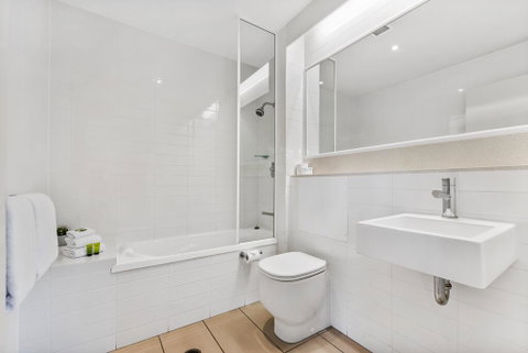 Metzo Noosa Resort - Accommodation Main Beach 2