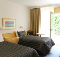 Mid City Motor Inn Queanbeyan - Accommodation Main Beach