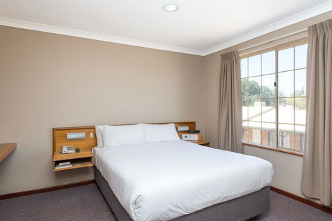 Midas Motel Kalgoorlie - Accommodation Main Beach 3
