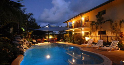 Mission Reef Resort - Accommodation Main Beach 0