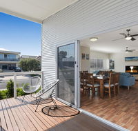 Moana Dreams - Accommodation Main Beach