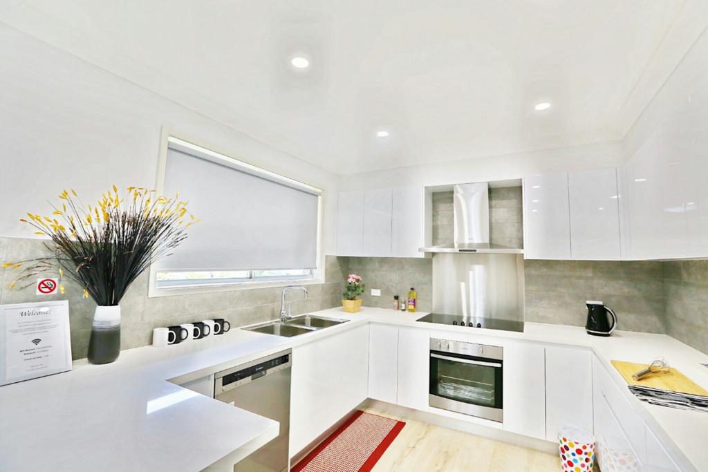 Jerrys Plains NSW Accommodation Main Beach