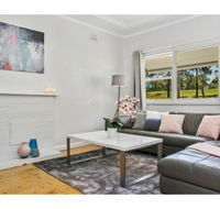 Modern Aus home on the edge of North Ryde Oval - Accommodation Main Beach
