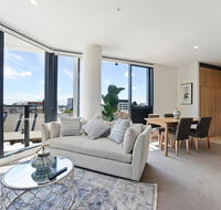 Modern Ultra clean in the Heart of convenience - Accommodation Main Beach