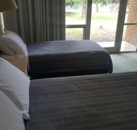 Moe Parklands Motel - Accommodation Main Beach
