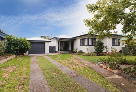 Mograni Views - Accommodation Main Beach 3