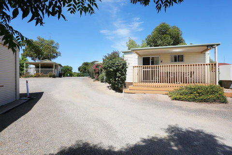 Moonta Bay Accommodation - Accommodation Main Beach 0