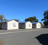 Moonta Bay Cabins - Accommodation Main Beach
