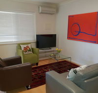 Mt.Lawley Superb 2 BR location Comfort style 3 - Accommodation Main Beach