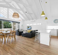Mudjimba Island Beach House - Accommodation Main Beach