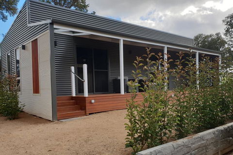 Murray Bridge Tourist Park - Accommodation Main Beach 0