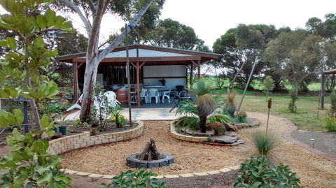 Murray Bridge Tourist Park - Accommodation Main Beach 2