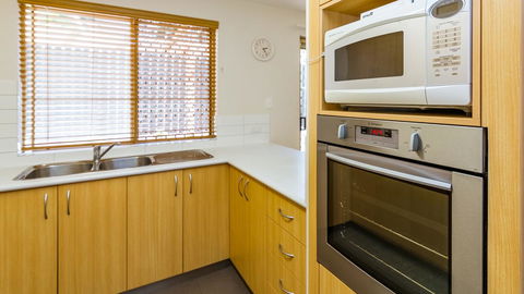 Dowler Apartments Subiaco - Accommodation Main Beach 27