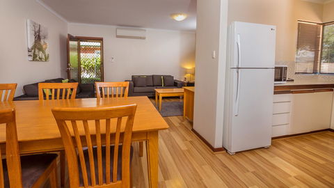 Dowler Apartments Subiaco - Accommodation Main Beach 22
