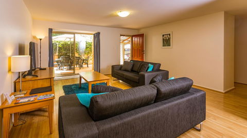 Dowler Apartments Subiaco - Accommodation Main Beach 0