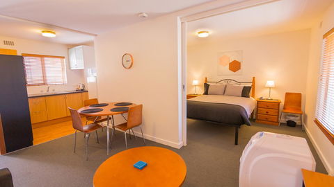 Dowler Apartments Subiaco - Accommodation Main Beach 15