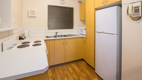 Dowler Apartments Subiaco - Accommodation Main Beach 17