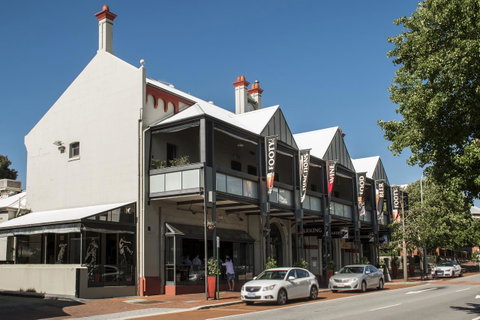 Subiaco Village 30 - Accommodation Main Beach 32