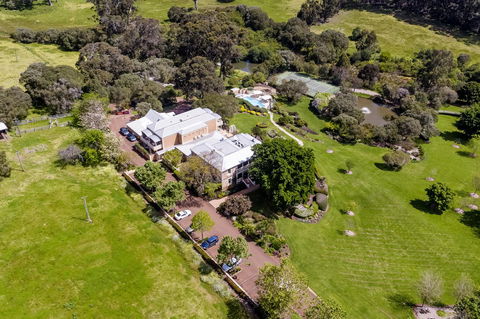 Grand Mercure Basildene Manor - Accommodation Main Beach 14