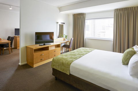 Novotel Perth Langley - Accommodation Main Beach 40