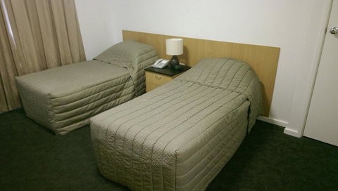 Baileys Parkside Motel By VetroBlu - Accommodation Main Beach 16