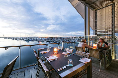 Hillarys Marina Apartment - Accommodation Main Beach 1