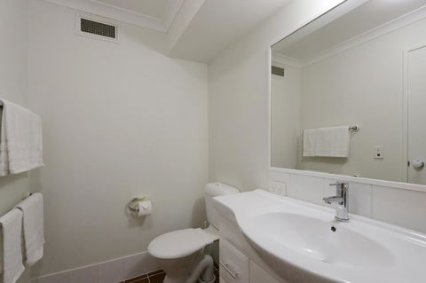 Hillarys Marina Apartment - Accommodation Main Beach 27