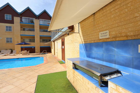 Hillarys Marina Apartment - Accommodation Main Beach 31