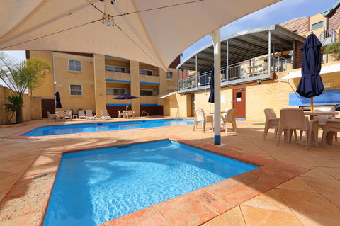 Hillarys Marina Apartment - Accommodation Main Beach 36