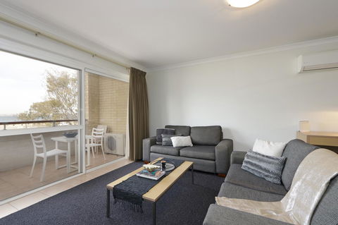 Hillarys Marina Apartment - Accommodation Main Beach 7