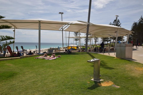 Scarborough Beach Front Resort - Shell Ten - Accommodation Main Beach 19