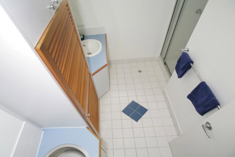 Scarborough Beach Front Resort - Shell Ten - Accommodation Main Beach 9