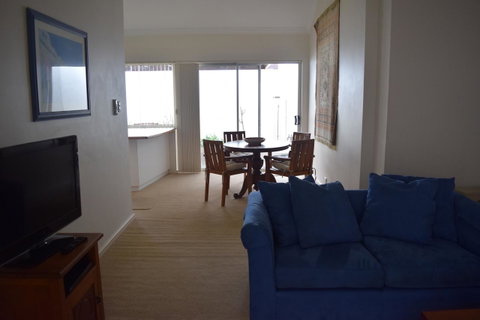 Dunes Scarborough Beach - Accommodation Main Beach 8