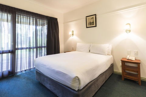 Stay Margaret River - Accommodation Main Beach 1