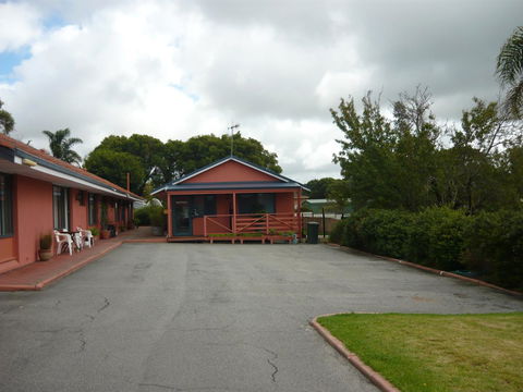 Albany Apartments - Accommodation Main Beach 8