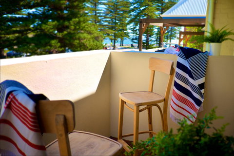 Cottesloe Artist's Beach Retreat - Accommodation Main Beach 19